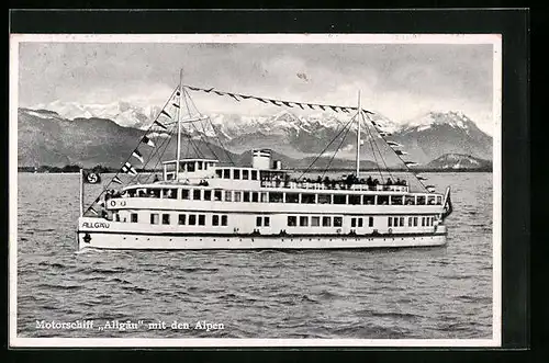 AK Motorschiff Allgäu in Flaggengala auf dem Bodensee, Alpenpanorama