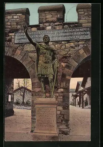 AK Bad Homburg vor der Höhe, Kastell Saalburg - Statue Antonius Pius an der Porta Decumania