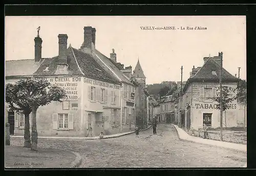 AK Vailly-sur-Aisne, La Rue d`Aisne
