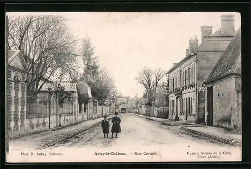 AK Anizy-le-Chateau, Rue Carnot