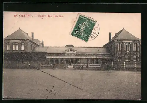 AK Chauny, Écoles des Garcons