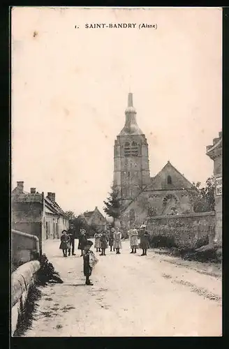 AK Saint-Bandry, Ortsansicht mit Kirche