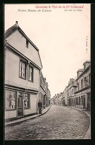 AK Notre-Dame-de-Liesse, Procession, La Rue du Laon