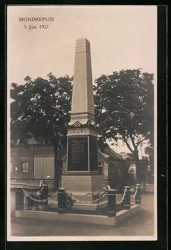 AK Mondrepuis, Monument aux Morts 1921