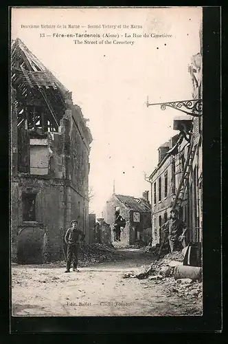 AK Fère-en-Tardenois, La Rue du Cimetière