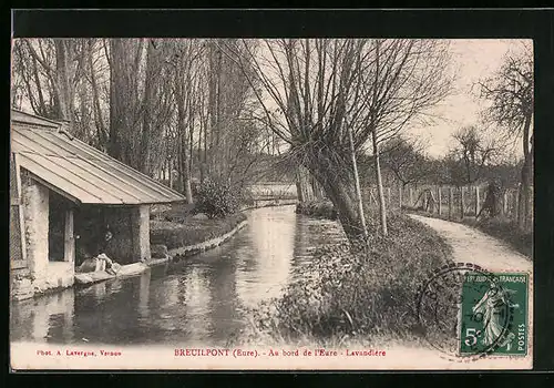 AK Breuilpont, Au bord de l`Eure - Lavandiere