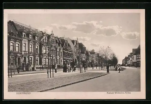 AK Dortmund, Kaiser-Wilhelm-Allee mit Passanten