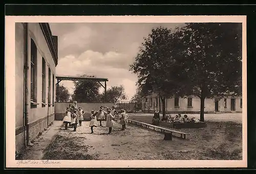 AK Rothenburg /Lausitz, Schlesisches Krüppelheim, Spiel der Kleinen
