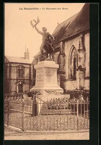 AK La Bonneville, Le Monument aux Morts