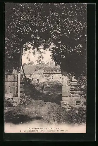 AK L`Oiseillière, Porte exterieure de l`Abbaye