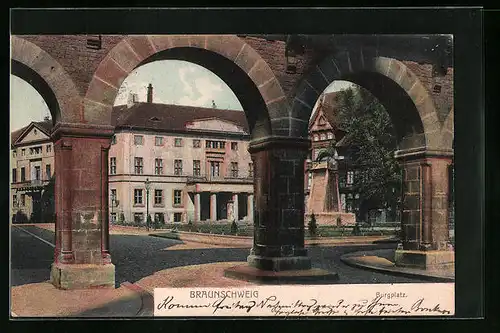 AK Braunschweig, Burgplatz mit Denkmal und Litfasssäule