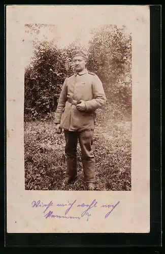 AK Soldat im Felde, Uniformfoto