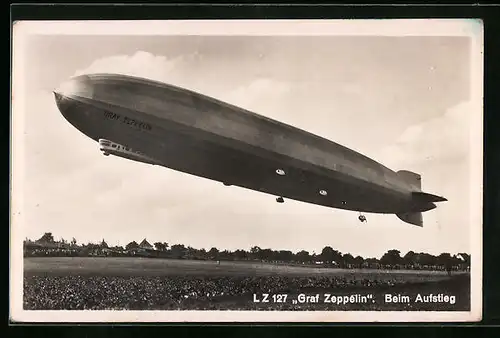 AK LZ 127 Graf Zeppelin beim Start