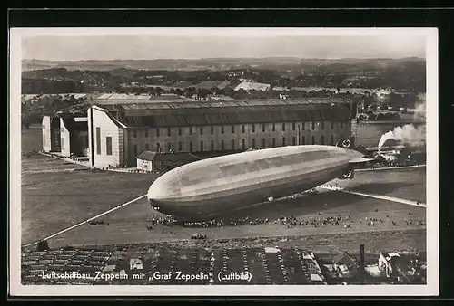 AK Fliegeraufnahme der Luftschiffhalle mit LZ127 Graf Zeppelin