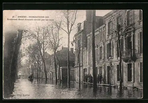 AK Angers, Inondations 1910, Boulevard Henri-Arnauld