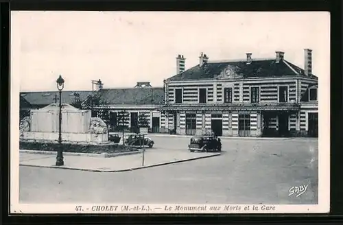 AK Cholet, Le Monument aux Morts et la Gare