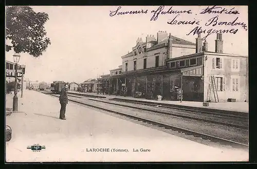 AK Laroche, La Gare