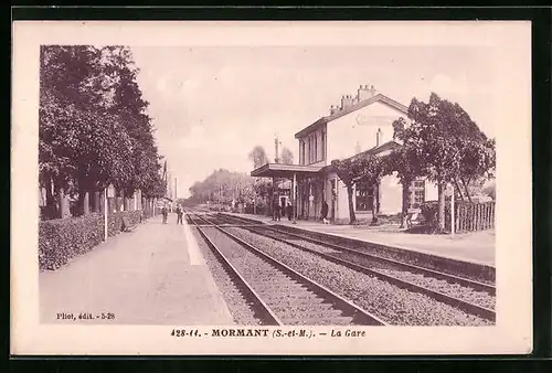 AK Mormant, La Gare