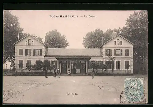 AK Fourchambault, La Gare, Bahnhof