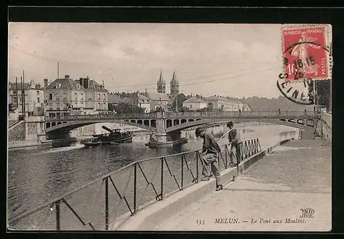 AK Melun, Le Pont aux Moulins, Angelnde Knaben