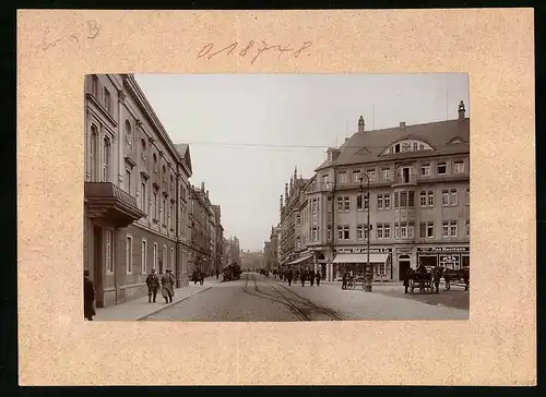 Fotografie Brück & Sohn Meissen, Ansicht Döbeln i. Sa., Bahnhofstrasse mit Kaufhaus Adolf Lachmann & Co., Max Baumann