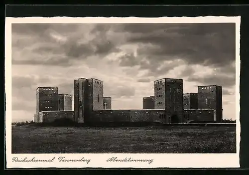 AK Hohenberg /Ostpr., Reichsehrenmal Tannenberg - Abendstimmung