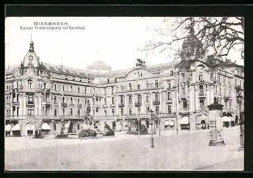 AK Wiesbaden, Kaiser Friedrichplatz mit Denkmal