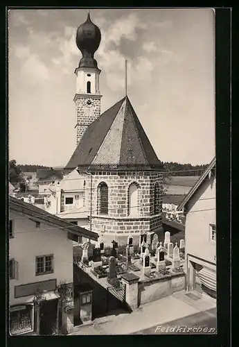 AK Feldkirchen, Panorama mit Kirche und Friedhof