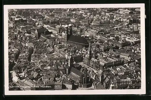 AK München, Teilansicht mit Frauenkirche