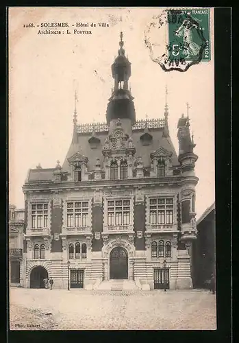 AK Solesmes, Hotel de Ville
