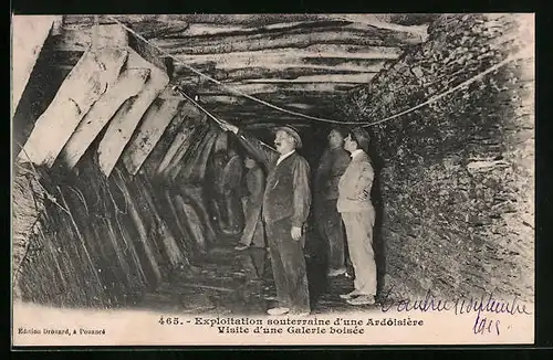 AK Combrée Maine et Loire, Exploitation souterraine d`une Ardoisière, Visite d`une Galerie boisée, Steinbruch