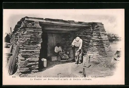 AK Angers, Commission des Ardoisières, Le Fendeur sur Butte-Fente et taille de l`ardoise ordinaire, Steinbruch