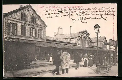 AK Soissons, La Gare (Interieur)