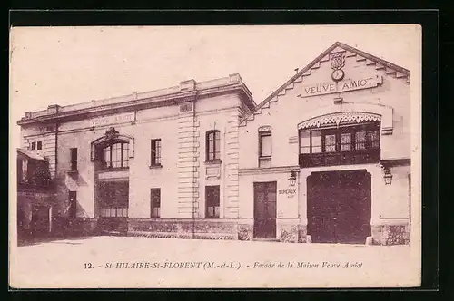 AK Saint-Hilaire-Saint-Florent, Facade de la Maison Veuve Amiot