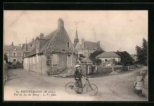 AK Bouchemaine, Vue du bas du Bourg