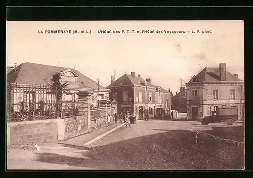 AK La Pommeraye, L`Hotel des P. T. T. et l`Hotel des Voyageurs