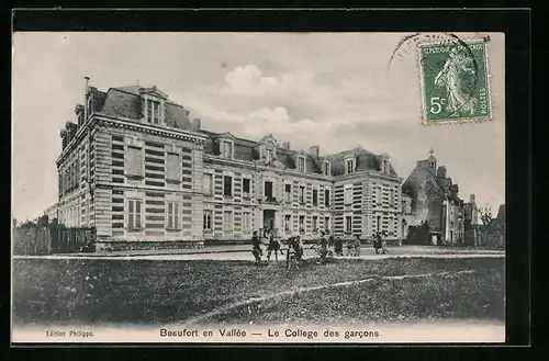 AK Beaufort-en-Vallée, Le Collège des garcons