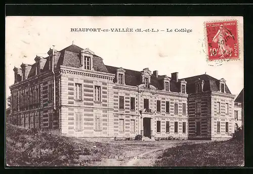 AK Beaufort-en-Vallée, Le Collège