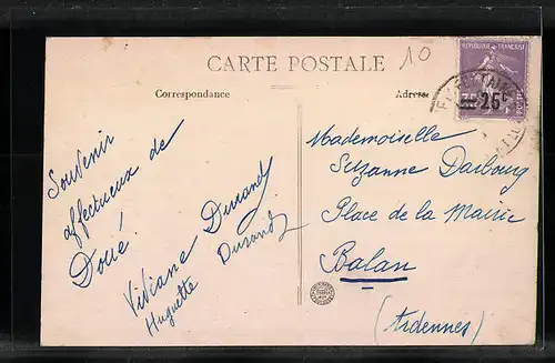 AK Doué-la-Fontaine, Une Cave d`Habitation