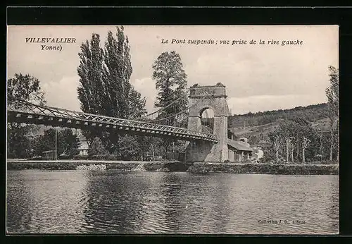 AK Villevallier, Le Pont suspendu, vue prise de la rive gauche