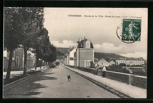 AK Tonnerre, Entrée de la Ville, Route de Lyon