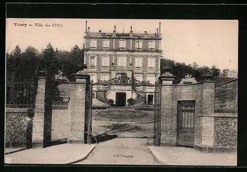 AK Toucy, Villa des Pins
