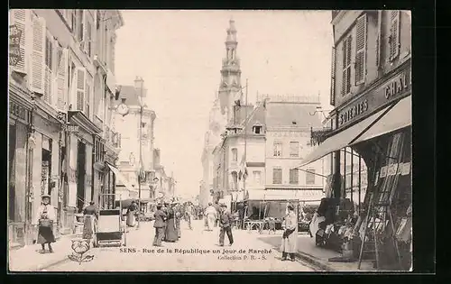 AK Sens, Rue de la République un Jour de Marché