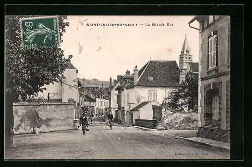 AK Saint-Julien-du-Sault, La Grande Rue