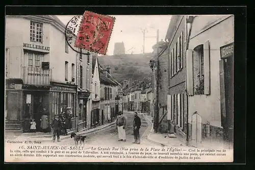 AK Saint-Julien-du-Sault, La Grande Rue