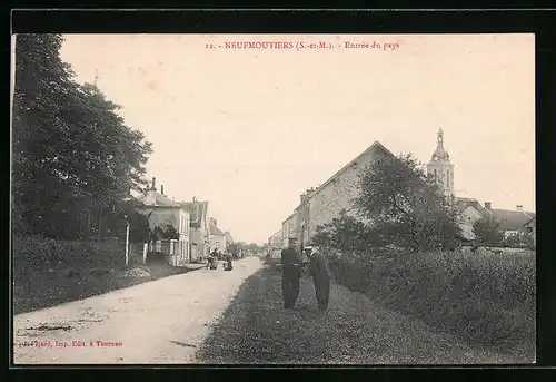 AK Neufmoutiers, Entrée du pays