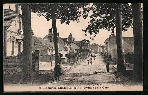 AK Jouy-le-Chatel, Avenue de la Gare