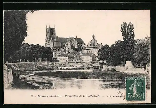 AK Meaux, Perspective de la Cathédrale