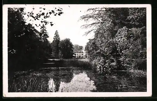 AK Arcy, Centre d`Education