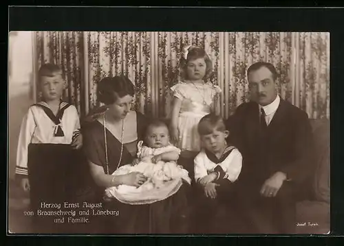 AK Herzog Ernst August von Braunschweig und Lüneburg und Familie